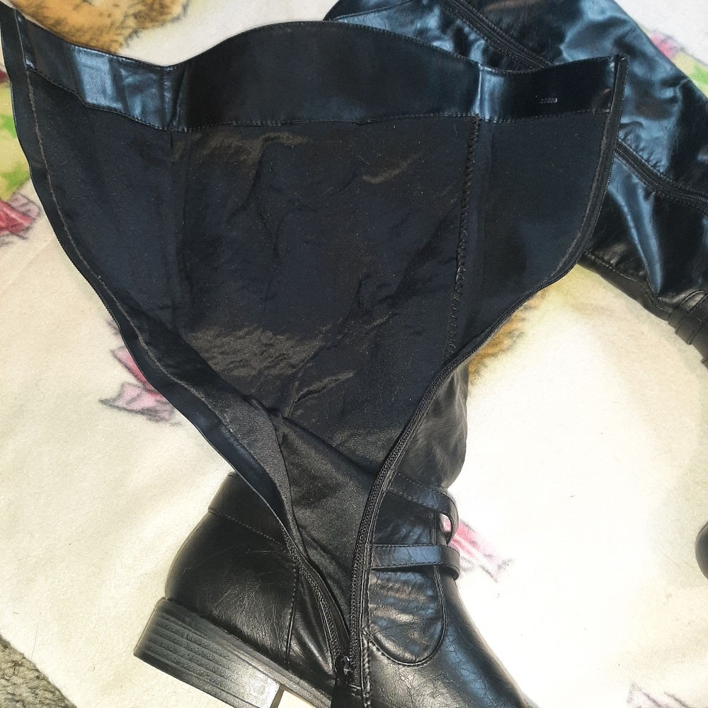 Riding boots - Picture 3 of 4